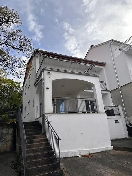 Entspannung Pur In Ruhiger Lage Crikvenica Apartment