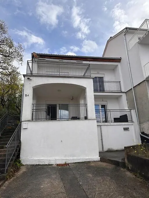 Entspannung Pur In Ruhiger Lage Crikvenica Apartment