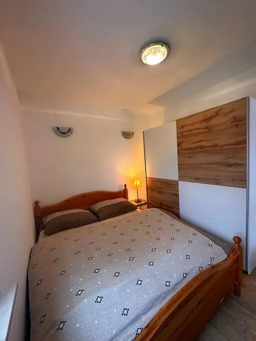 Entspannung Pur In Ruhiger Lage Crikvenica